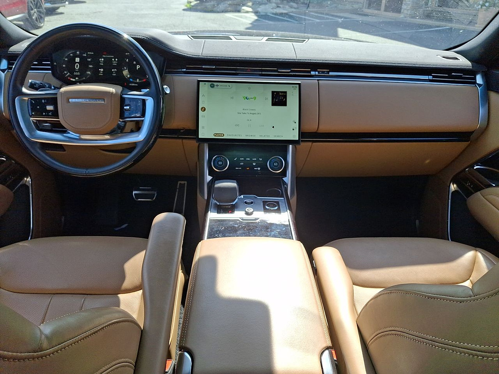 Certified 2023 Land Rover Range Rover SE AWD/4WD image 10