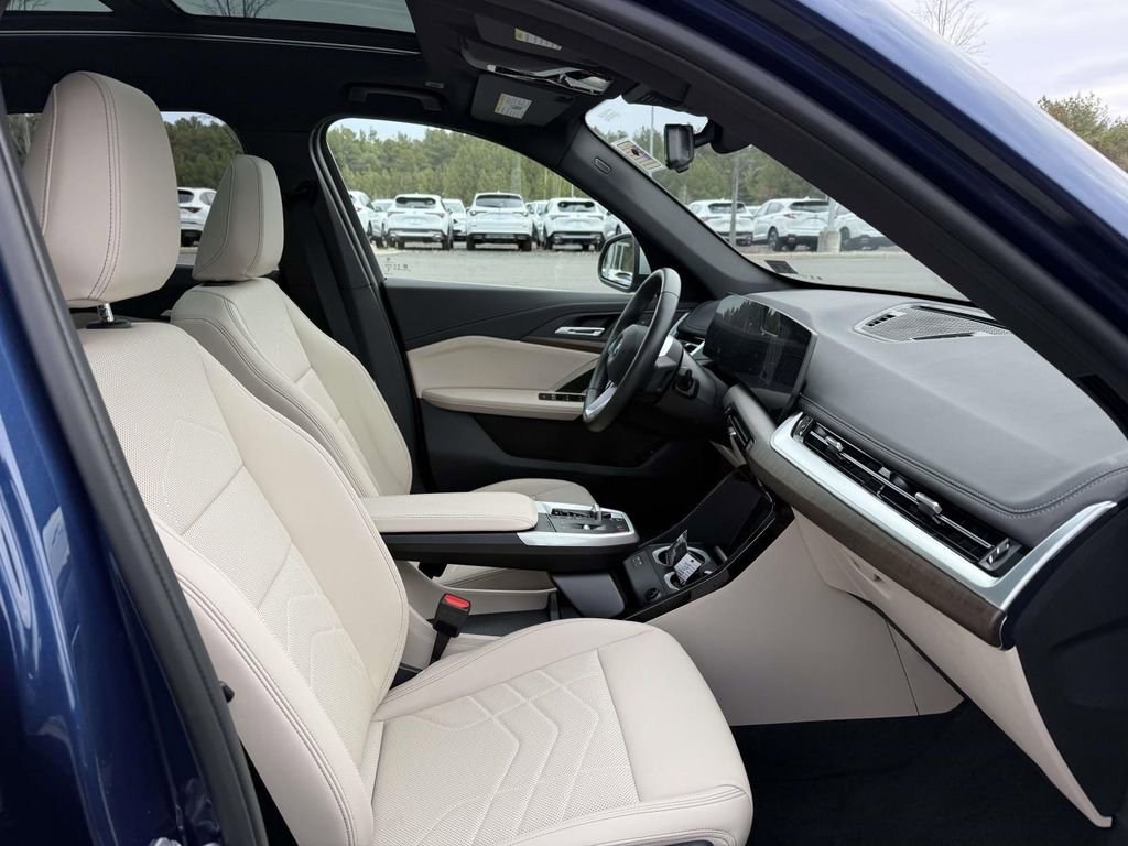 Used 2023 BMW X1 xDrive28i w/ Convenience Package image 14