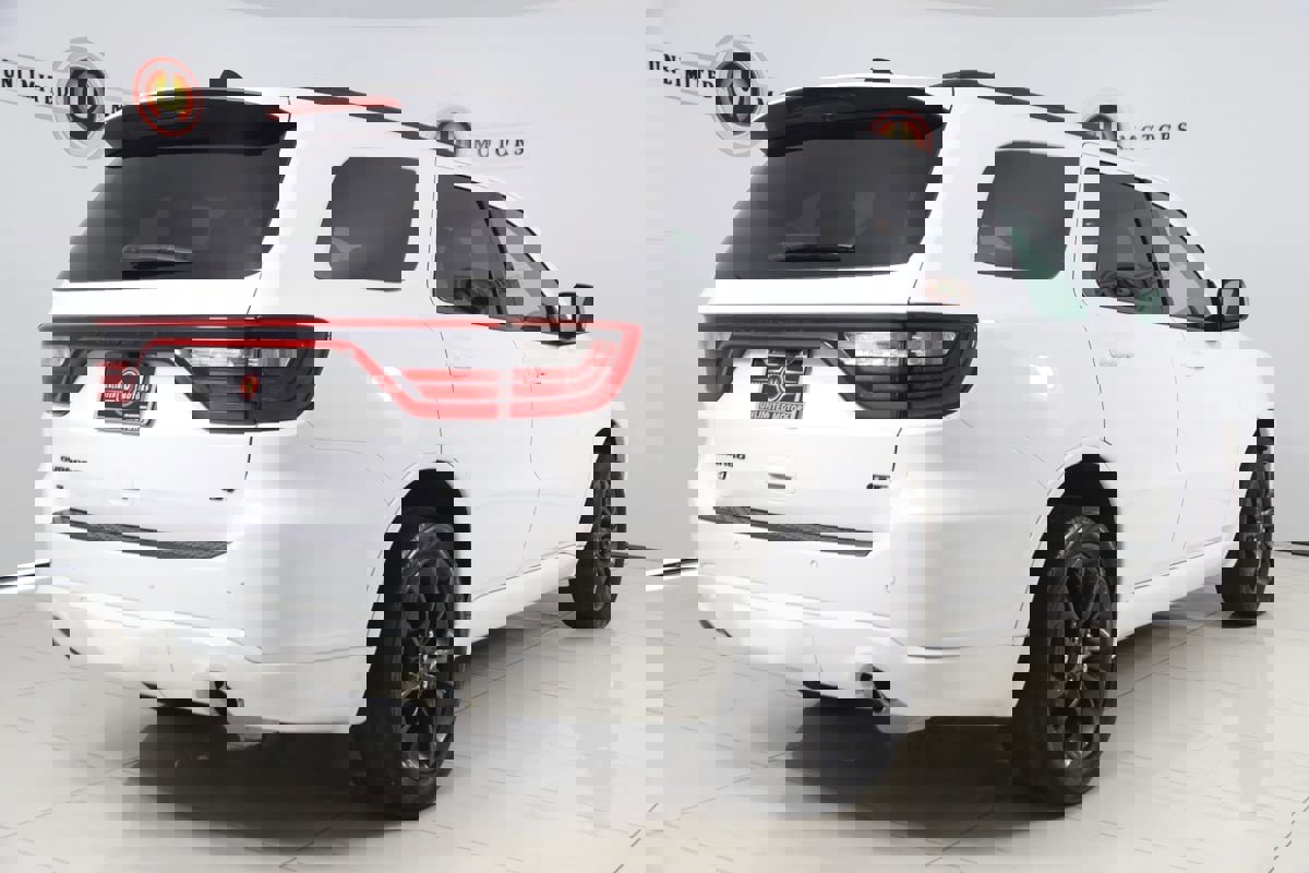 Used 2025 Dodge Durango GT image 3