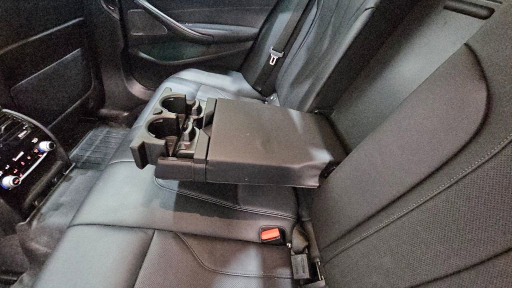 Used 2018 BMW M5 w/ Executive Package image 16