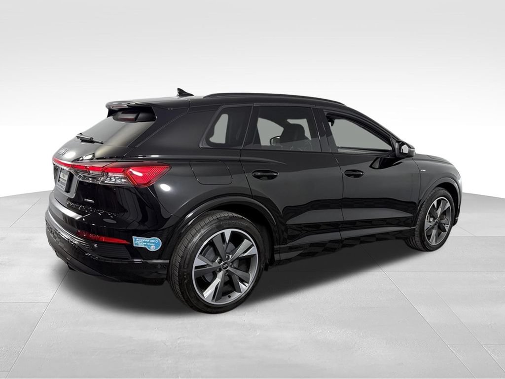 Used 2024 Audi Q4 e-tron Premium Plus AWD/4WD image 7