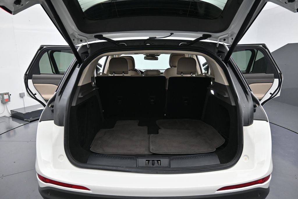 Used 2020 Lincoln Corsair AWD w/ Equipment Group 101A image 29