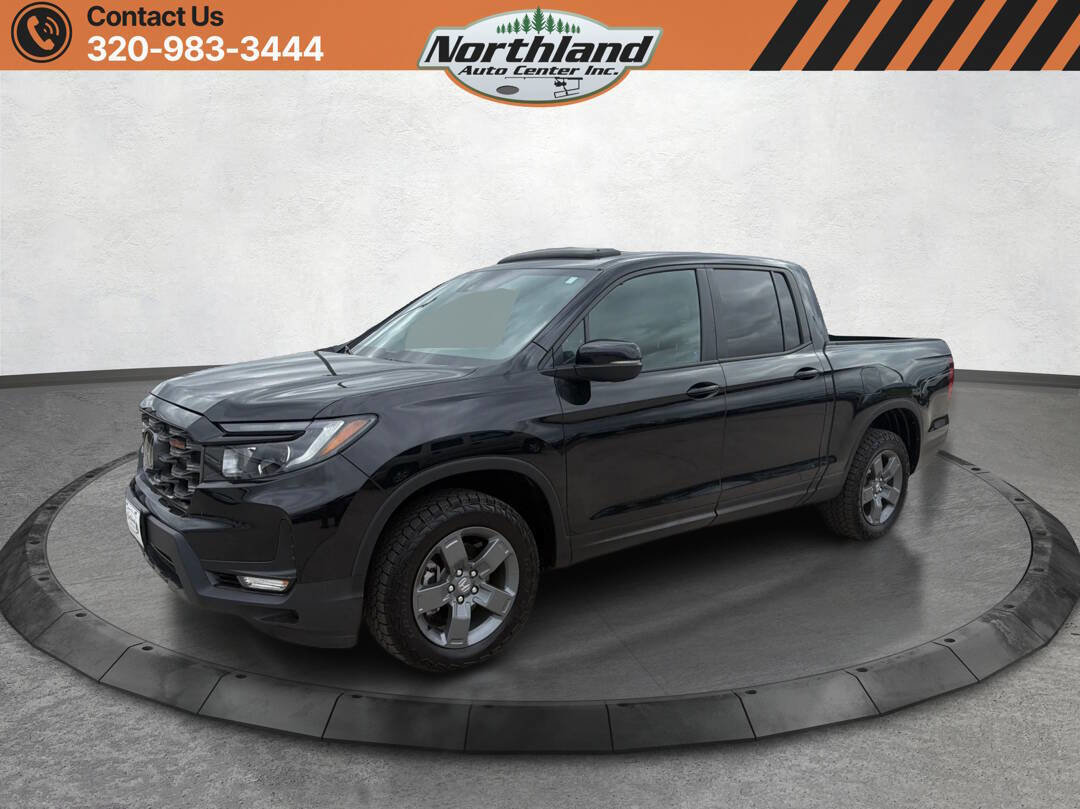Used 2025 Honda Ridgeline TrailSport image 1