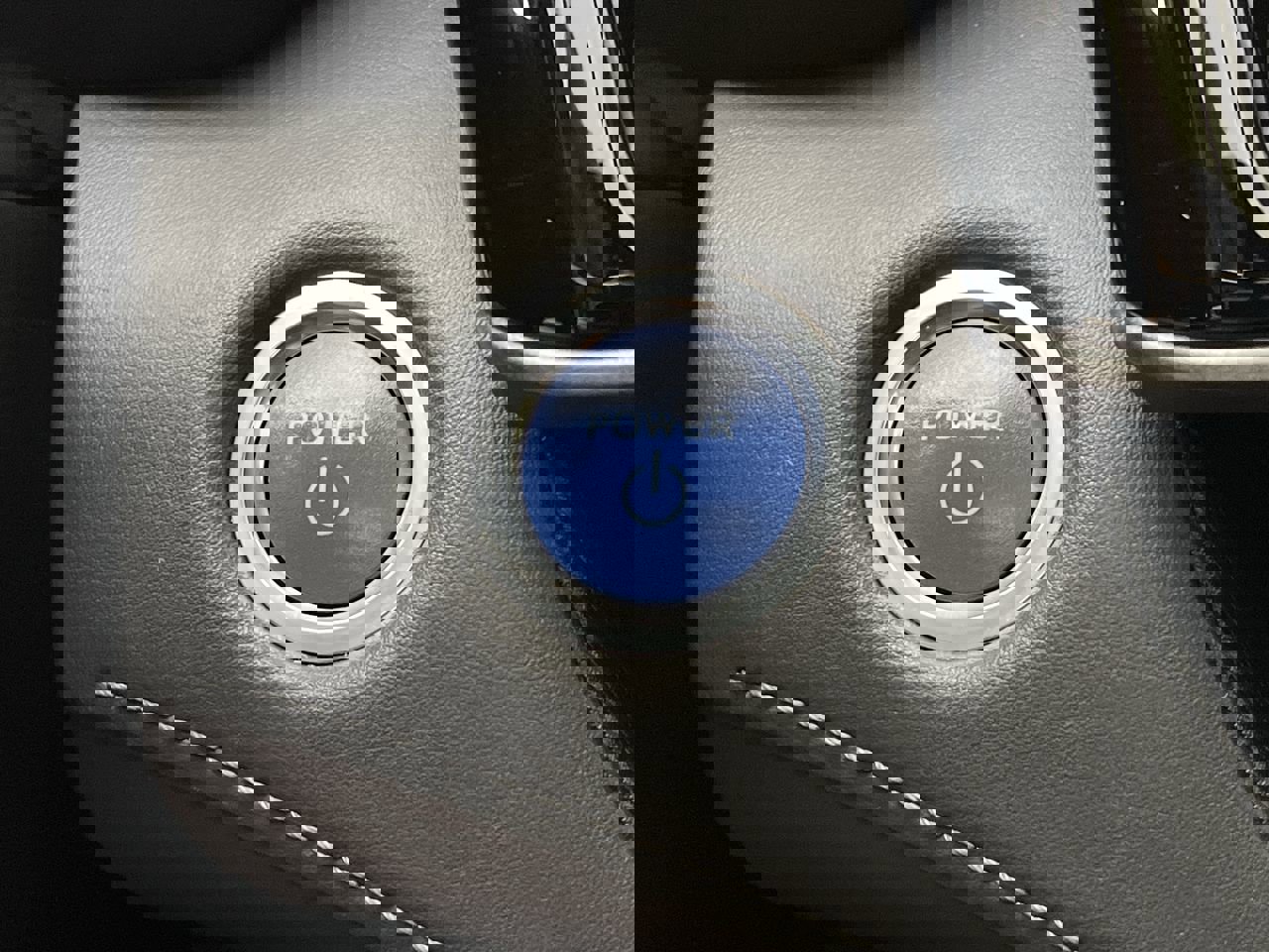 Used 2021 Toyota Highlander XLE image 21