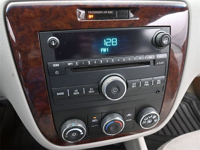 Used 2011 Chevrolet Impala LS image 32