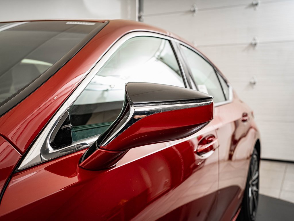 New 2025 Lexus ES 350 w/ Premium Package image 16