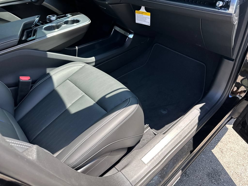 New 2026 Cadillac Lyriq Premium Sport AWD/4WD image 36