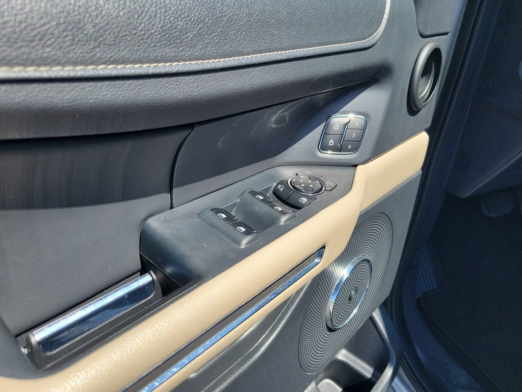 Used 2024 Ford Expedition Max Limited RWD image 20