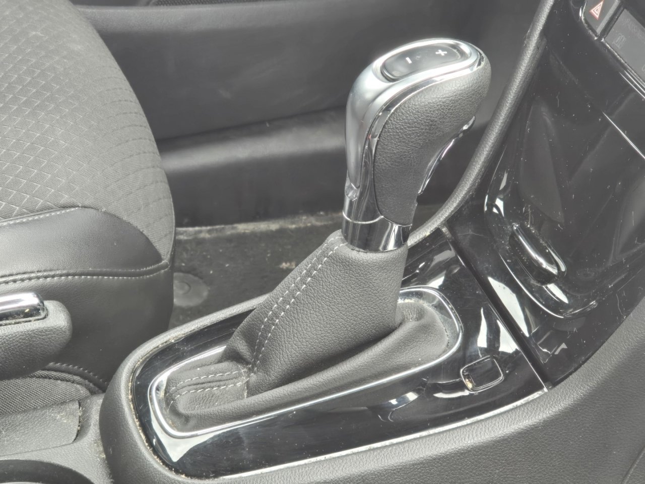 Used 2018 Buick Encore Preferred FWD image 14