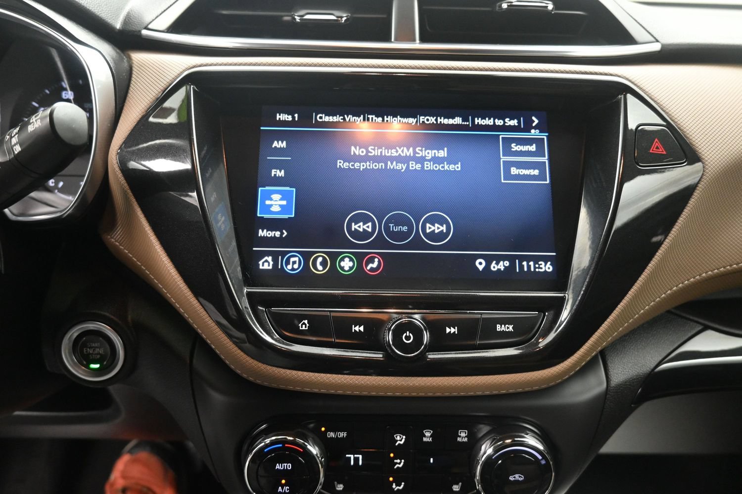 Used 2021 Chevrolet TrailBlazer ACTIV w/ Sun and Liftgate Package AWD/4WD image 38