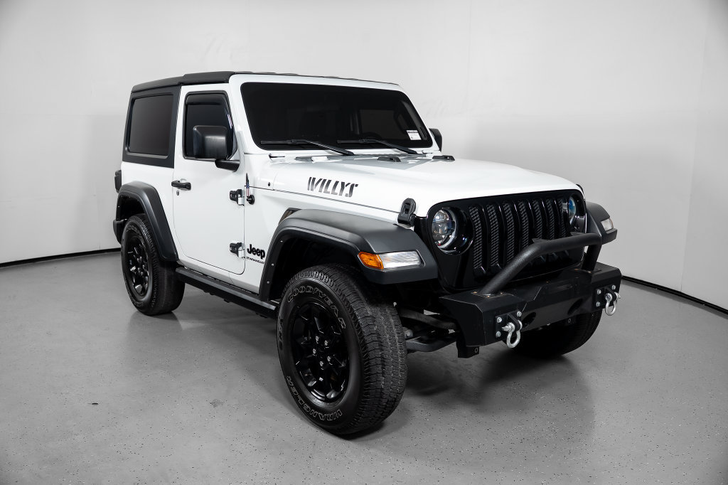 Used 2023 Jeep Wrangler Sport AWD/4WD image 2
