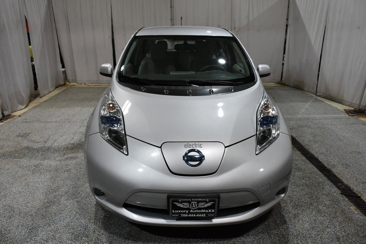 Used 2013 Nissan Leaf S w/ Charger Pkg image 2