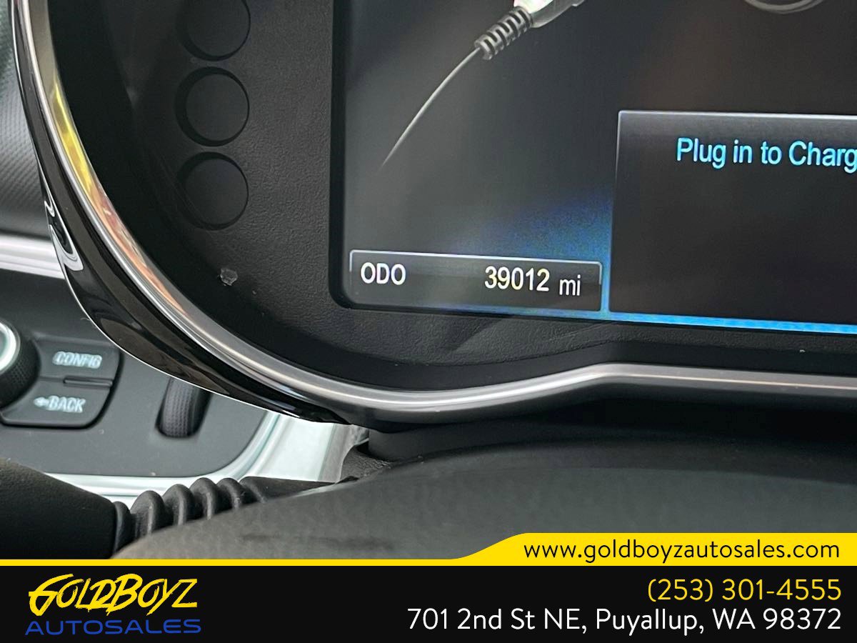 Used 2015 Chevrolet Spark LT image 31