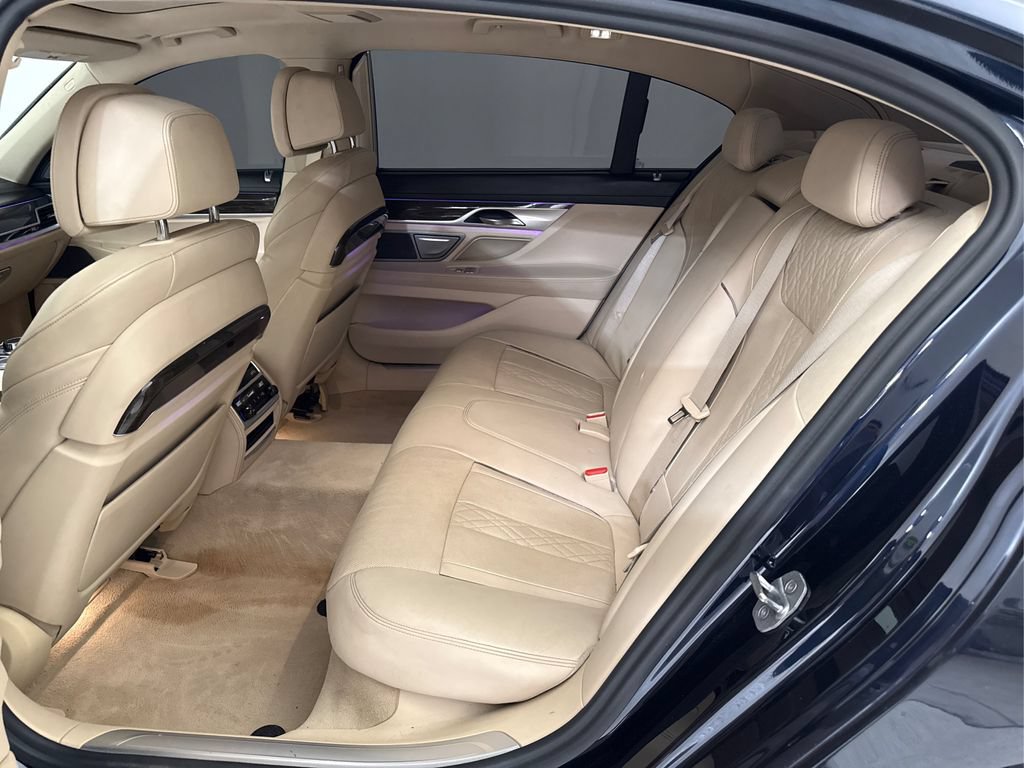 Used 2017 BMW 740i RWD image 24