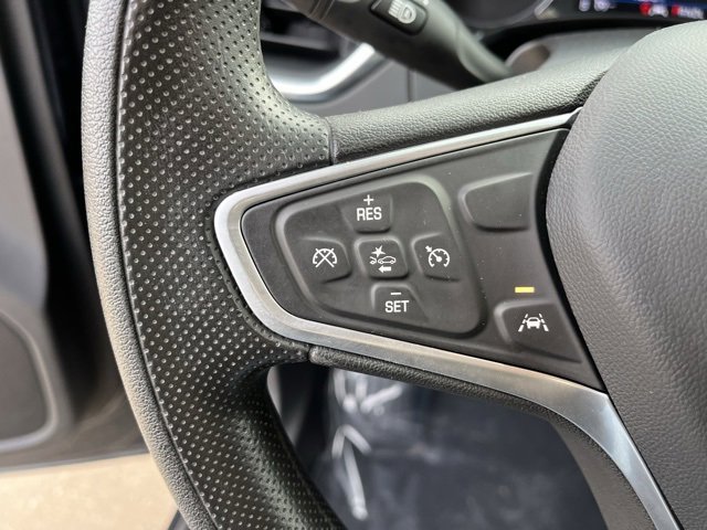 Used 2023 Chevrolet Equinox LT image 18