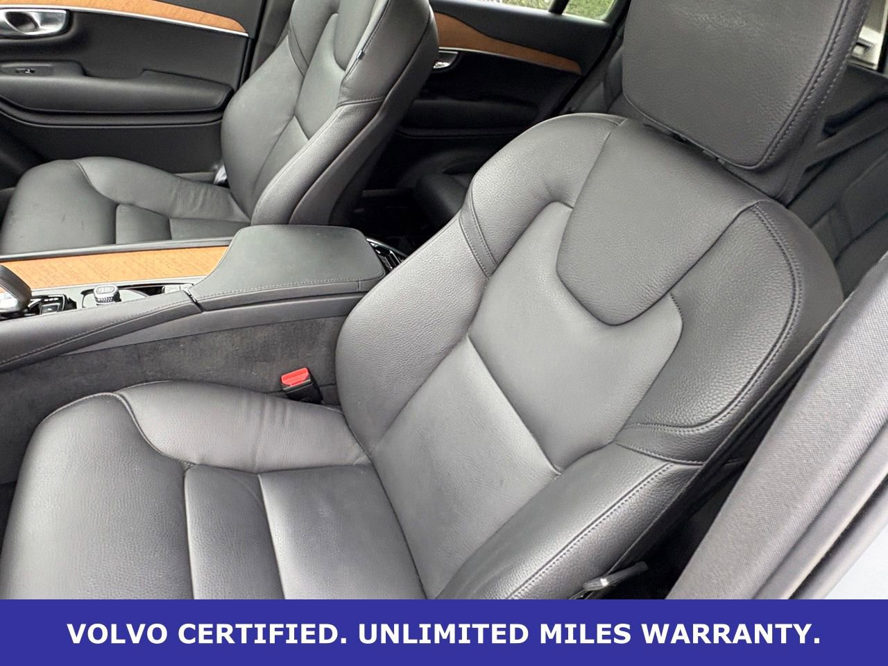 Certified 2024 Volvo XC90 T8 Plus w/ Protection Package Premier AWD/4WD image 28