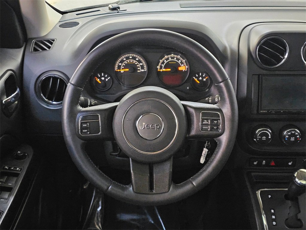 Used 2016 Jeep Patriot High Altitude image 19