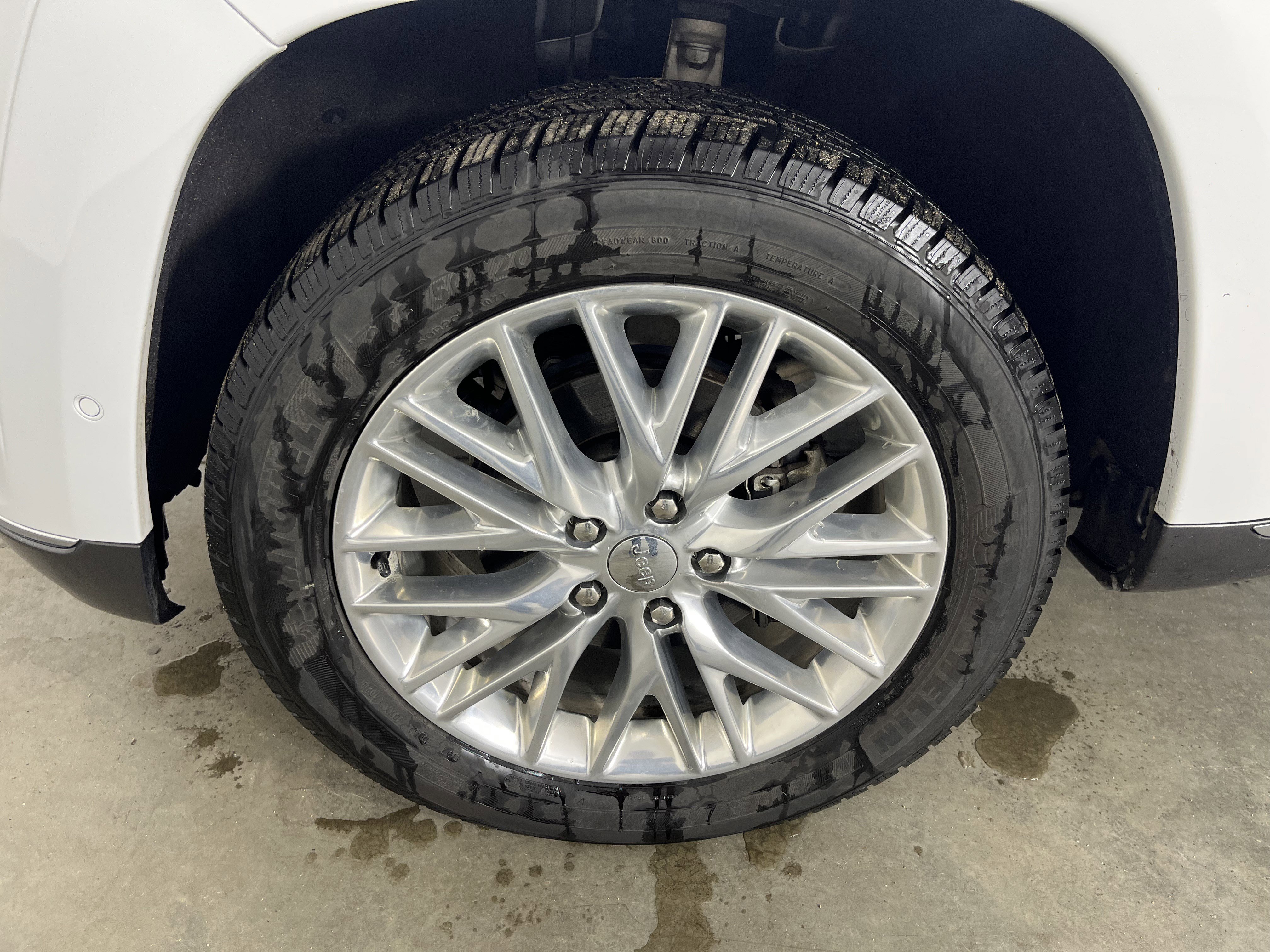 Used 2017 Jeep Grand Cherokee Summit image 24