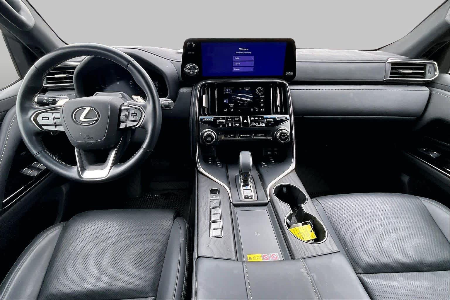 Used 2025 Lexus LX 700h Overtrail AWD/4WD image 16