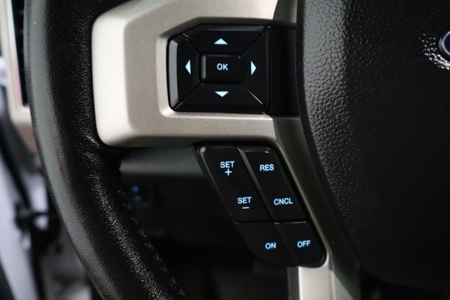 Used 2020 Ford F250 Lariat w/ Lariat Value Package AWD/4WD image 35