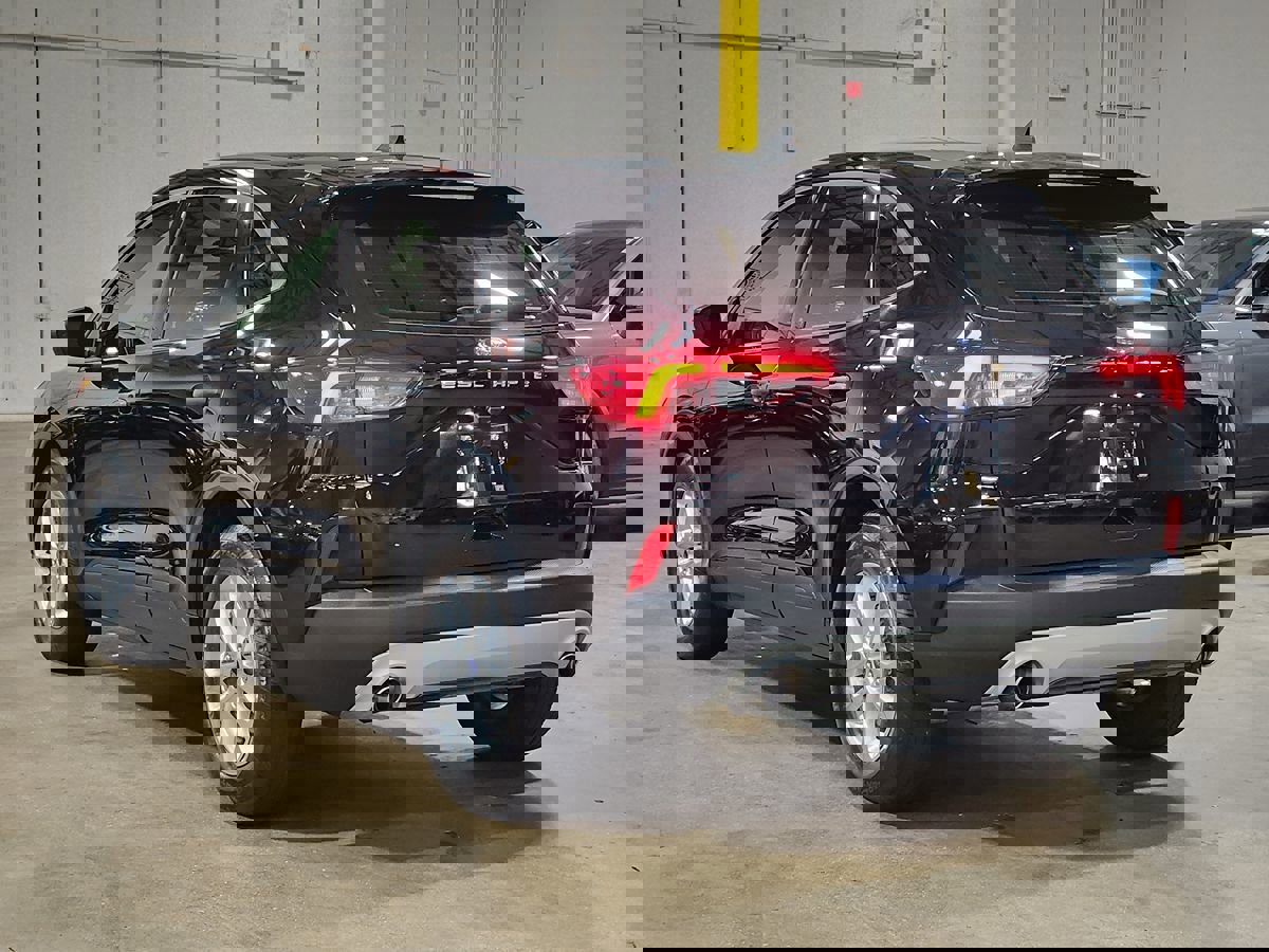 Used 2022 Ford Escape S image 11