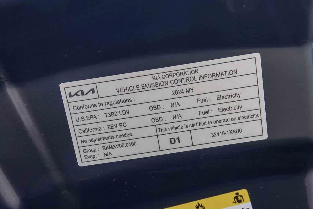 Certified 2024 Kia EV6 Light AWD/4WD image 27