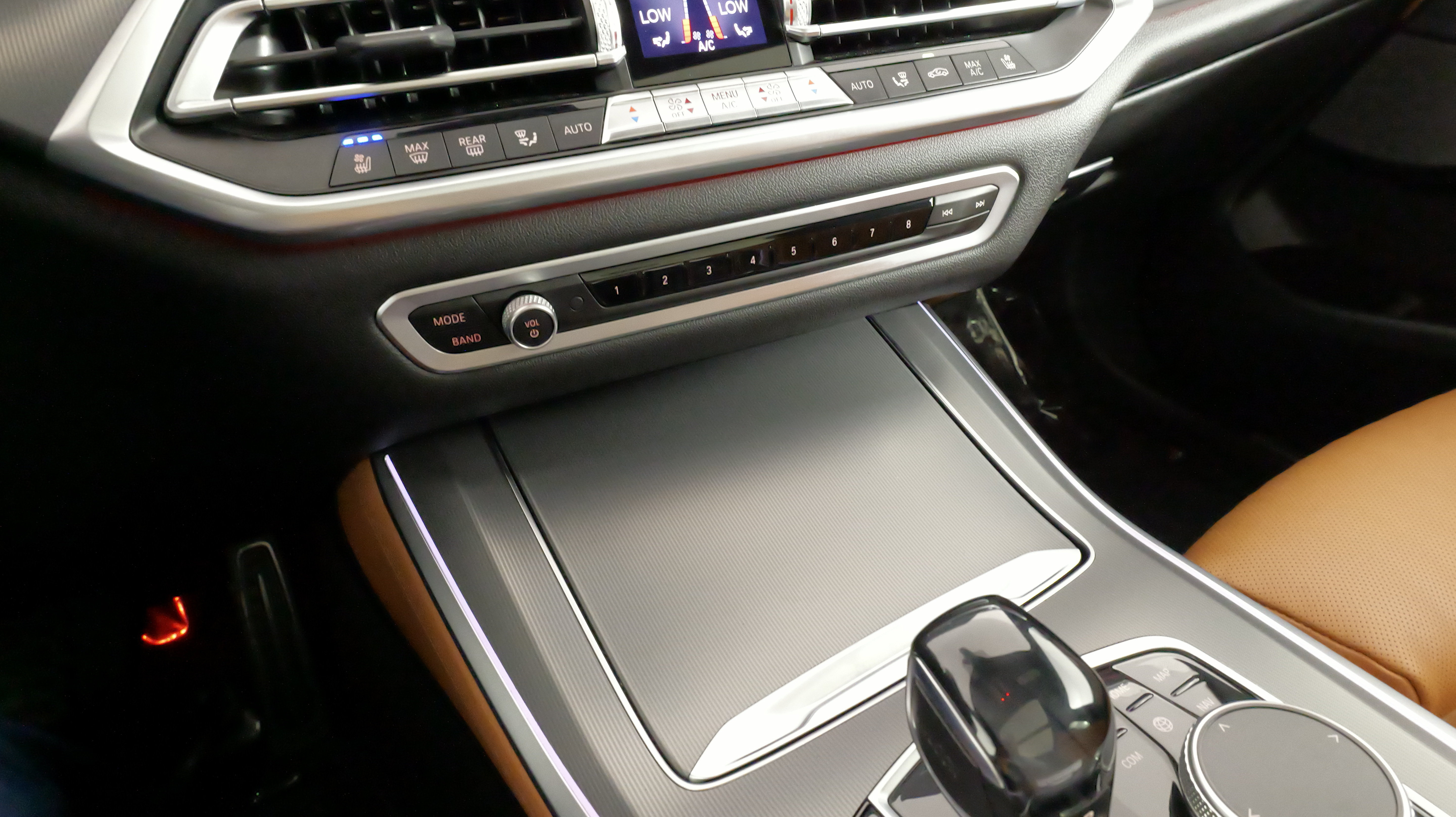 Used 2020 BMW X5 xDrive40i w/ M Sport Package AWD/4WD image 53