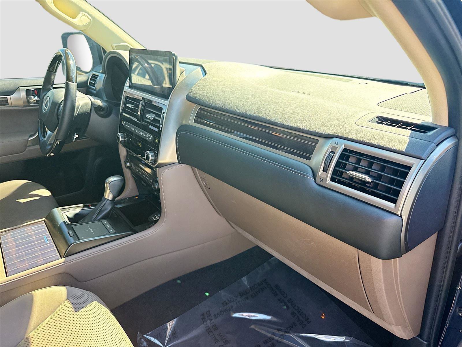 Used 2023 Lexus GX 460 Premium image 32