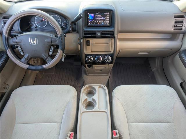 Used 2005 Honda CR-V EX image 16