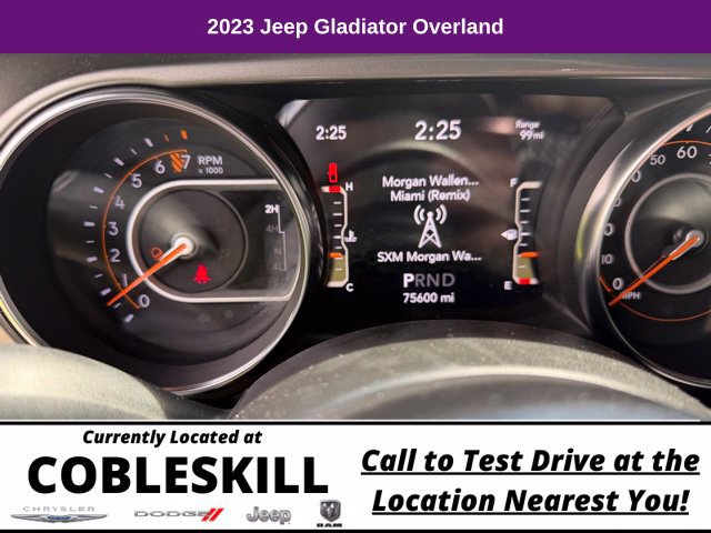 Used 2023 Jeep Gladiator Overland AWD/4WD image 17
