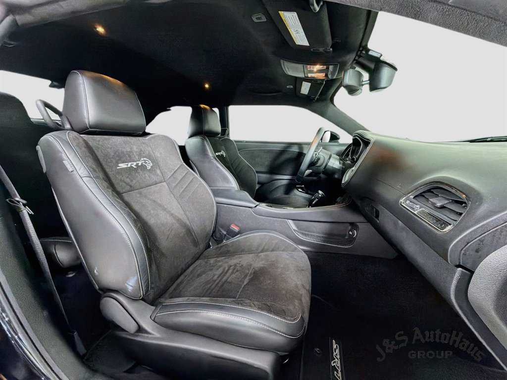 Used 2022 Dodge Challenger SRT Hellcat RWD image 34