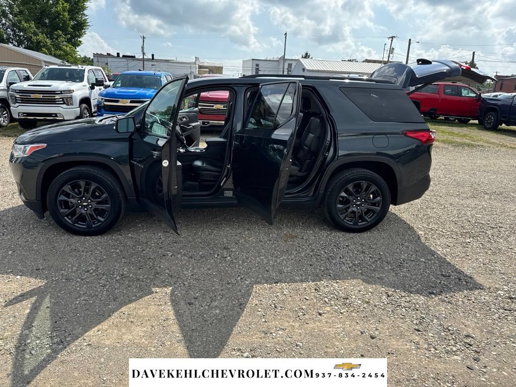 Used 2020 Chevrolet Traverse RS FWD image 27