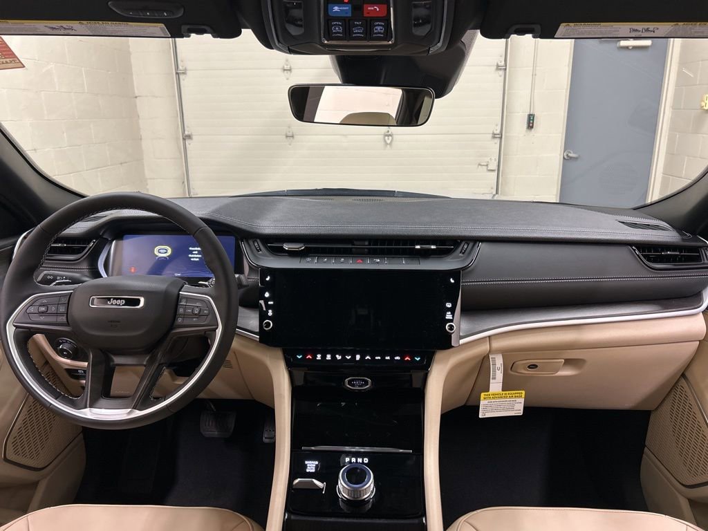 New 2026 Jeep Grand Cherokee Limited image 18