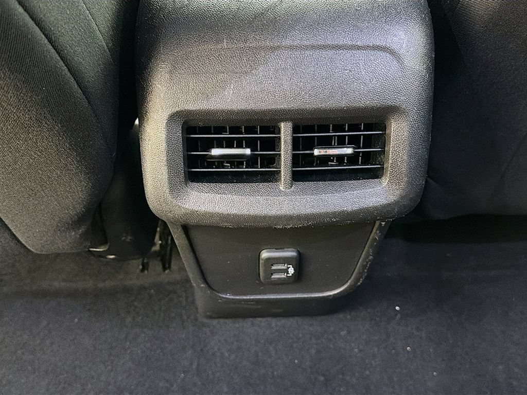 Used 2020 Chevrolet Equinox LT FWD image 37