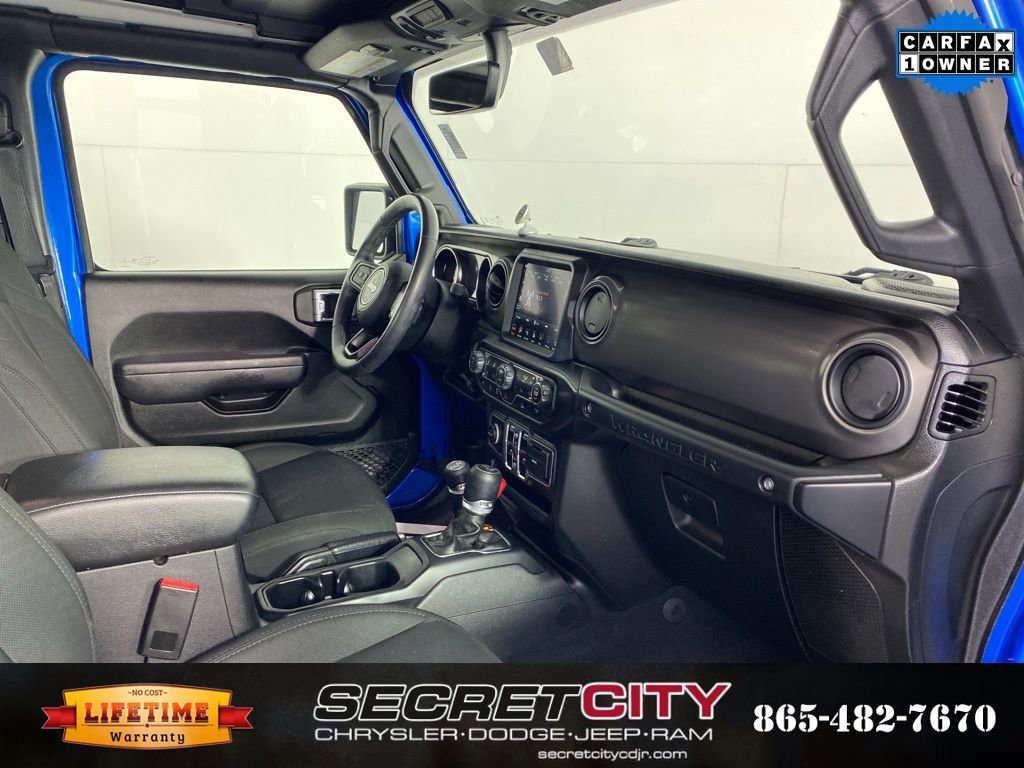 Used 2022 Jeep Wrangler Unlimited Sport w/ Sun And Sound Package image 32