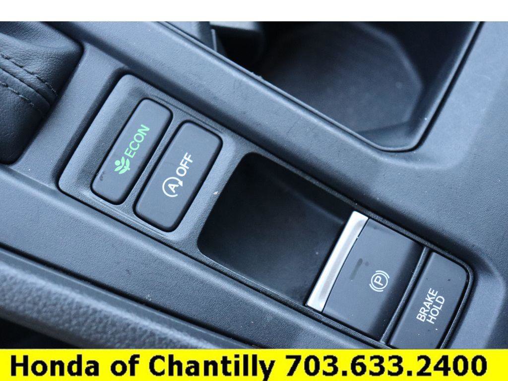 Certified 2025 Honda Accord SE image 17