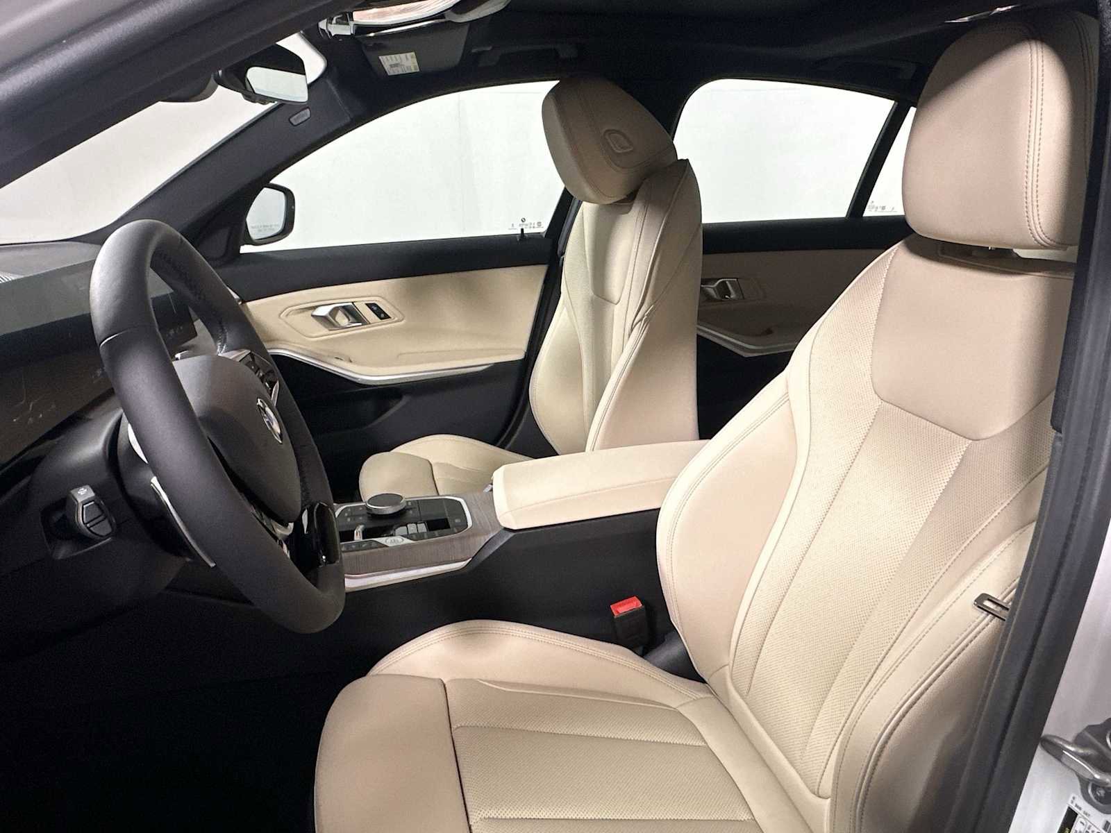 New 2026 BMW 330i xDrive Sedan w/ Premium Package image 11