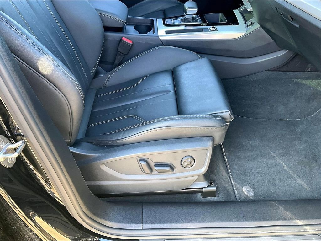 Used 2025 Audi Q5 2.0T Premium image 35