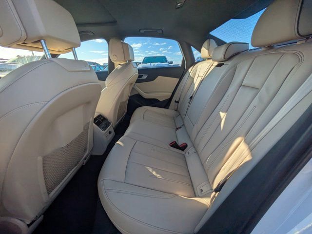 Used 2023 Audi A4 2.0T Premium Plus image 11