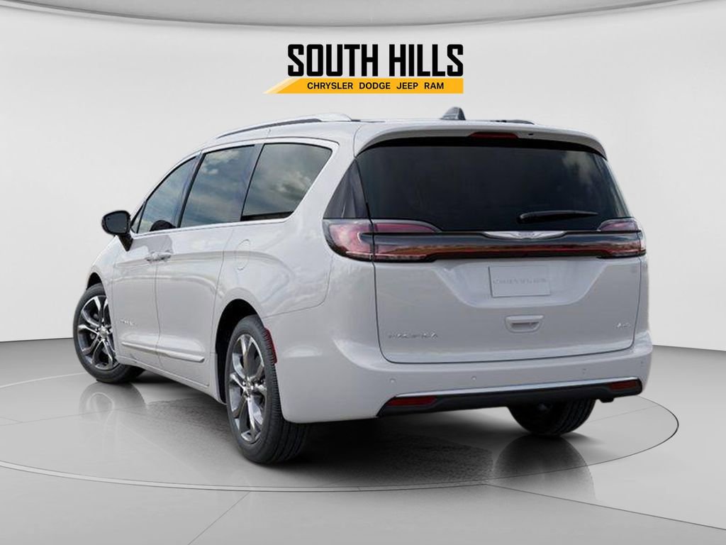New 2026 Chrysler Pacifica Pinnacle AWD/4WD image 3