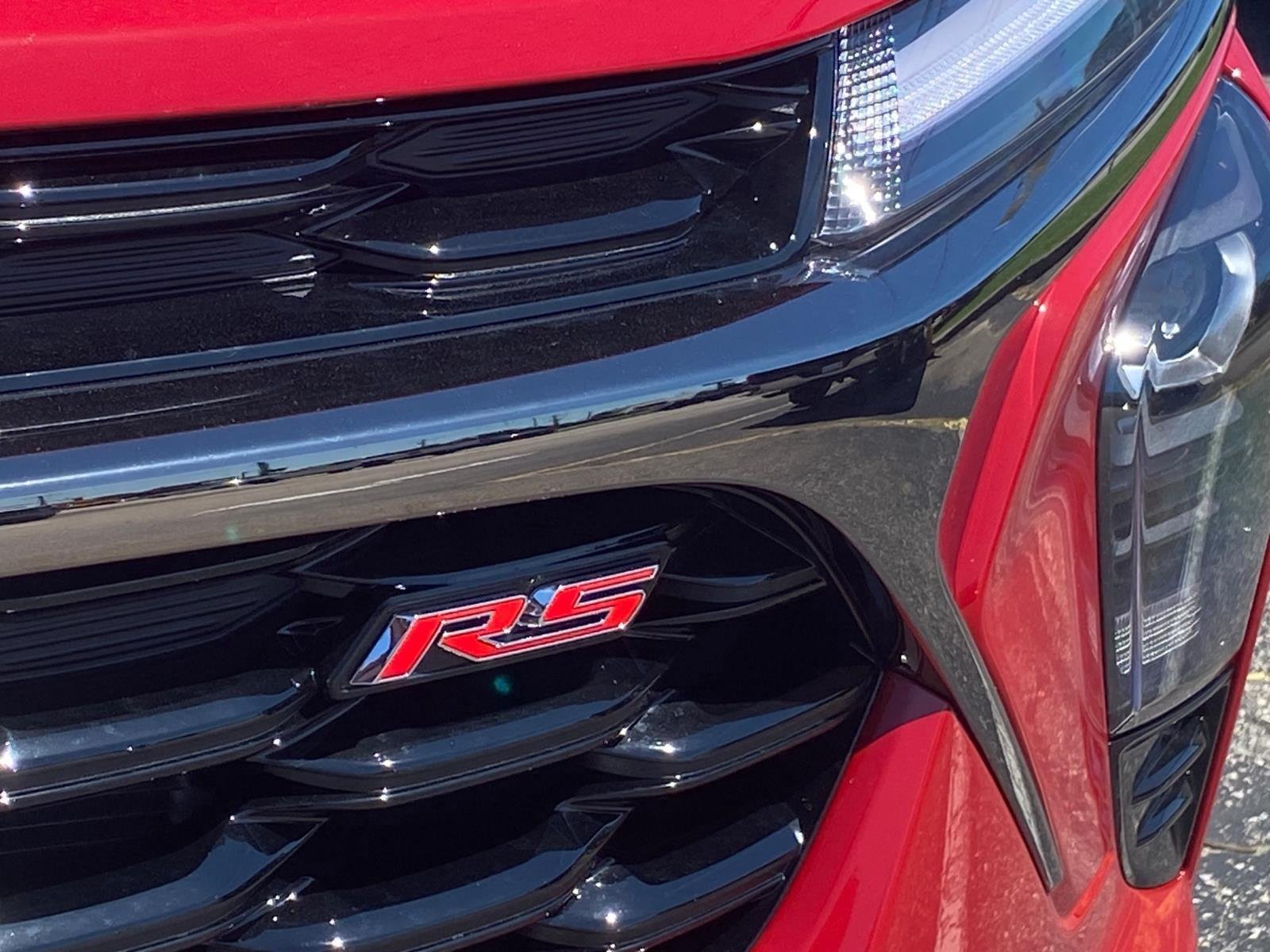 New 2026 Chevrolet Trax RS w/ Driver Confidence Package FWD image 8
