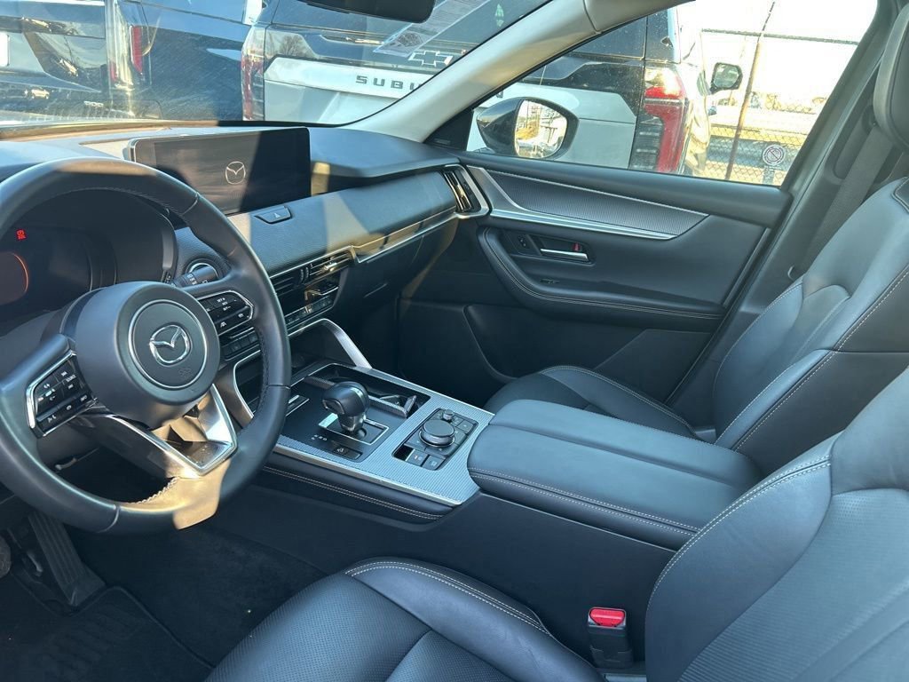 Used 2025 MAZDA CX-90 3.3 Turbo w/ Premium Sport Pkg image 10