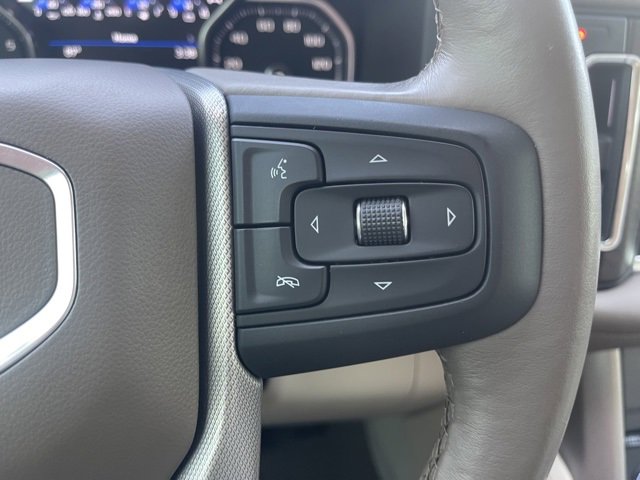 Used 2021 GMC Yukon Denali w/ Denali Premium Package image 25