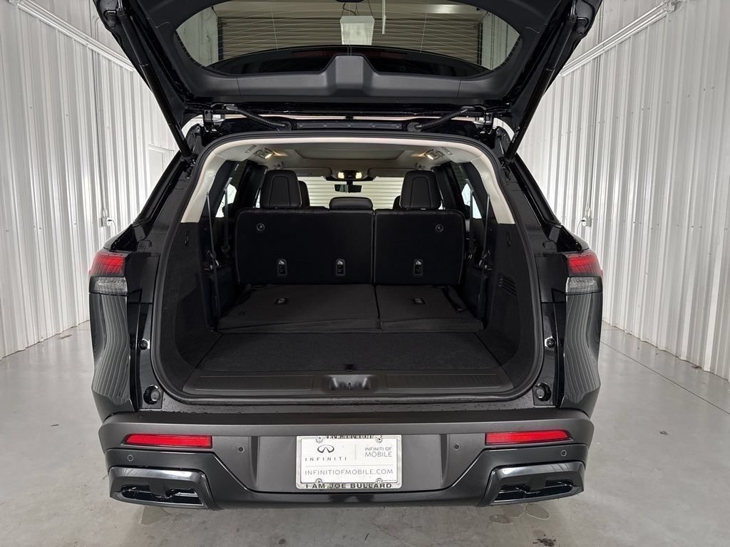 Certified 2026 INFINITI QX60 Luxe w/ Cargo Package FWD image 28