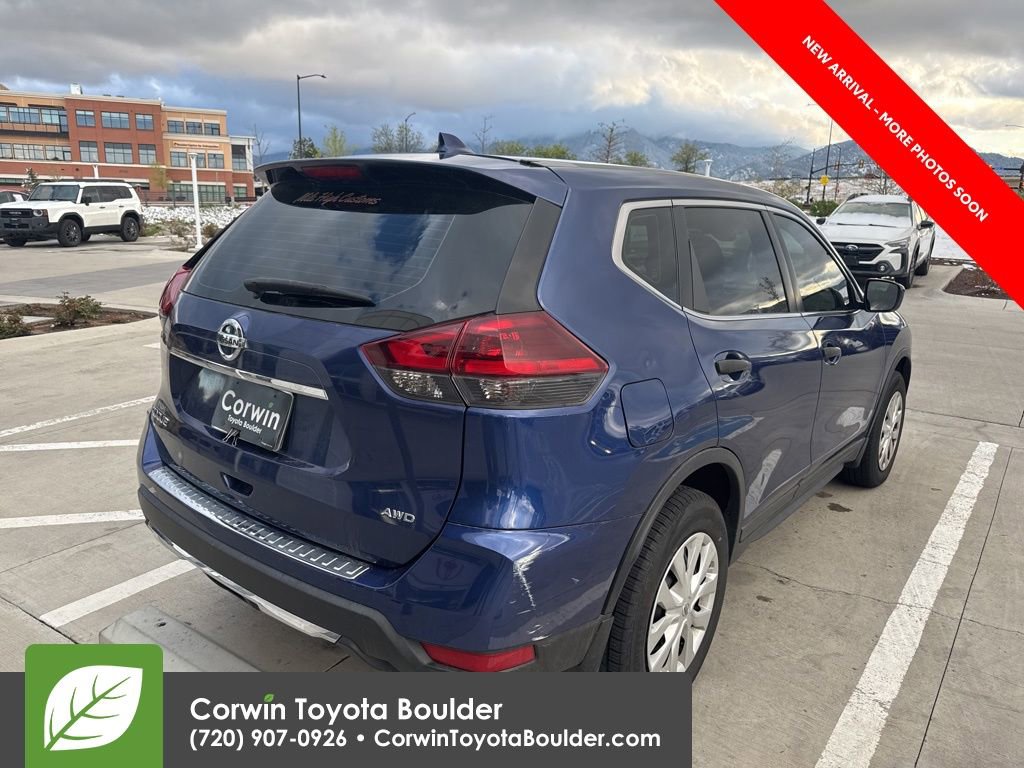 Used 2020 Nissan Rogue S image 7