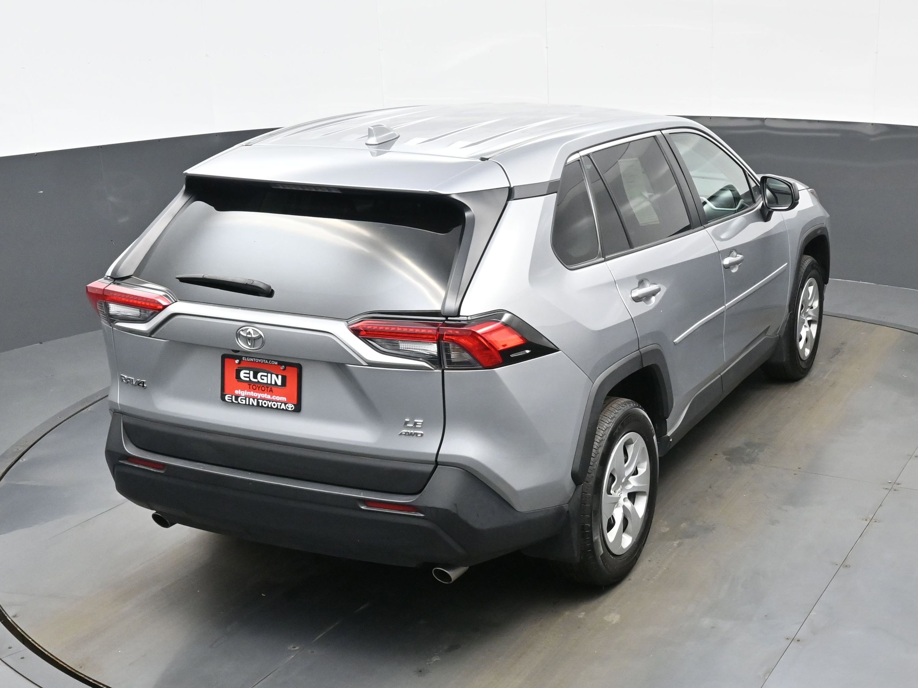Used 2023 Toyota RAV4 LE image 38