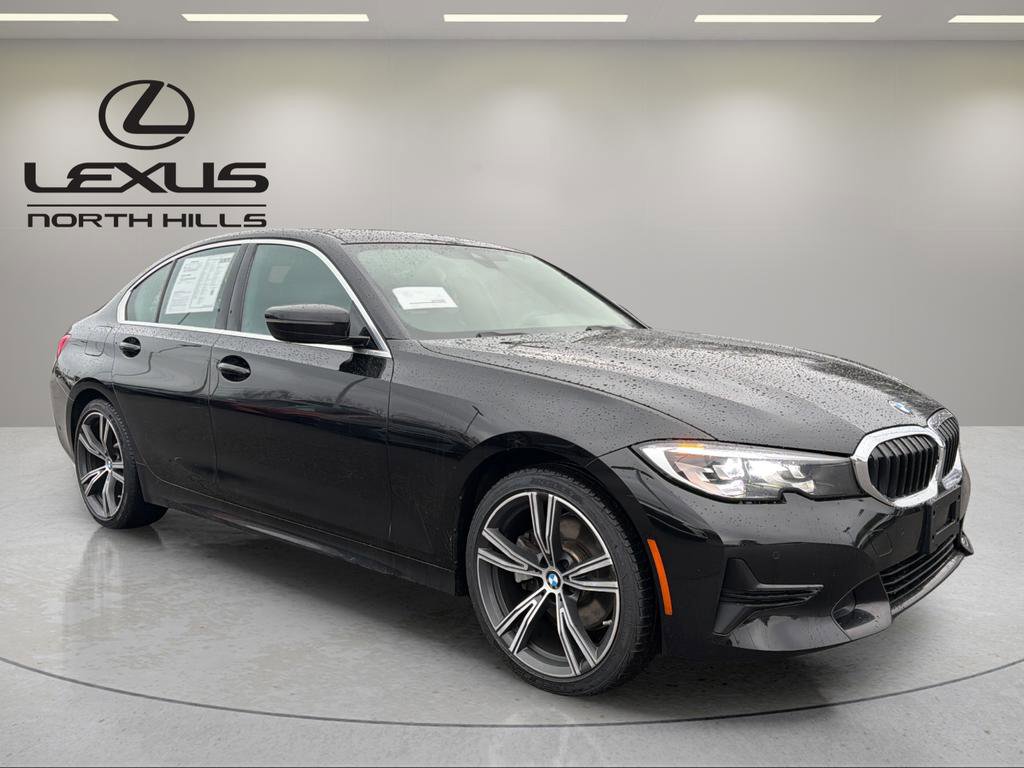 Used 2020 BMW 330i xDrive Sedan w/ Driving Assistance Package image 3