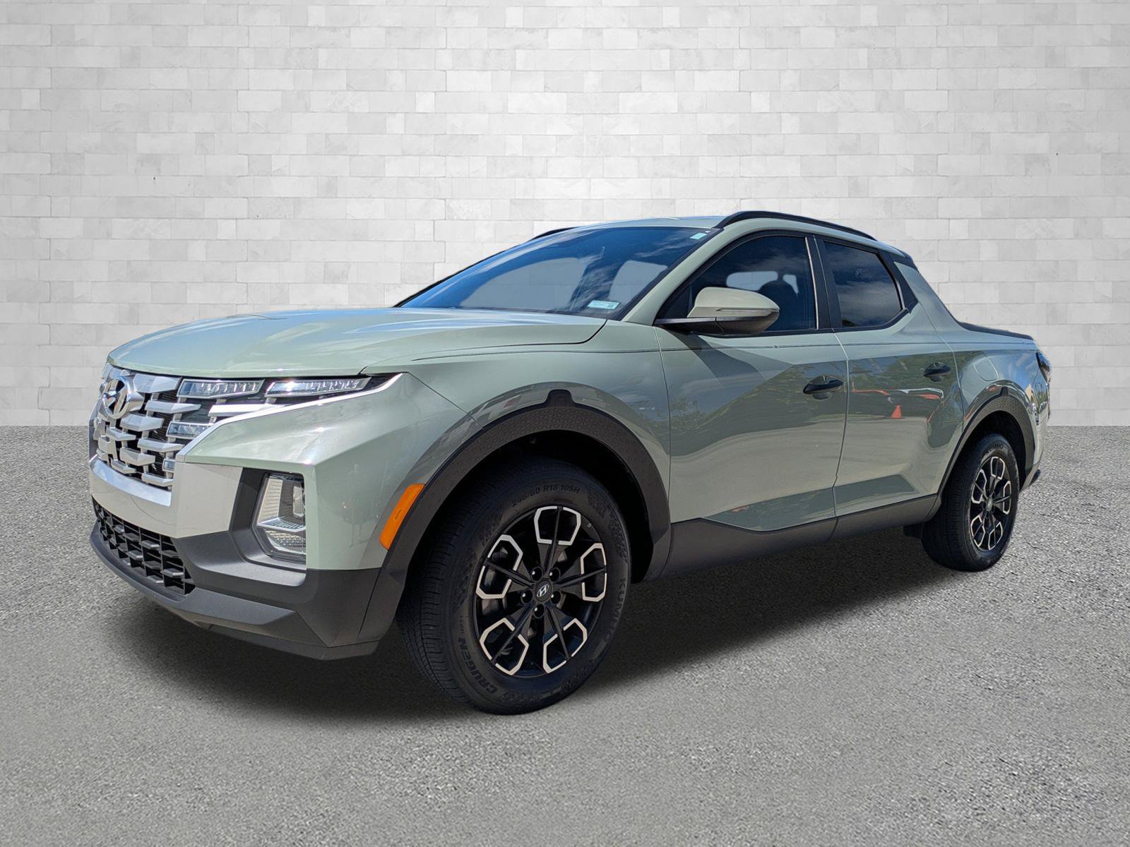 Certified 2023 Hyundai Santa Cruz SEL w/ Activity Package FWD image 5