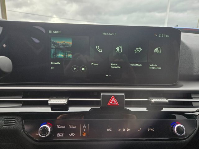 New 2026 Kia Sportage EX image 5