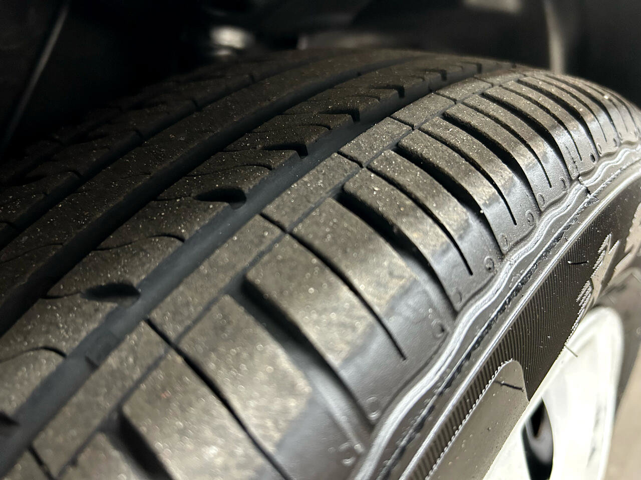 Used 2002 Chevrolet Prizm LSi w/ Preferred Equipment Group 3 image 10